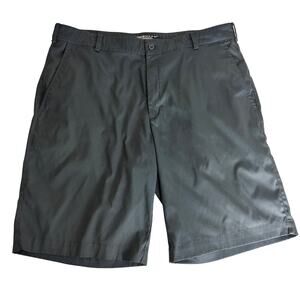Nike Golf Tour Performance Mens Chino Shorts Size 36 Black 509179